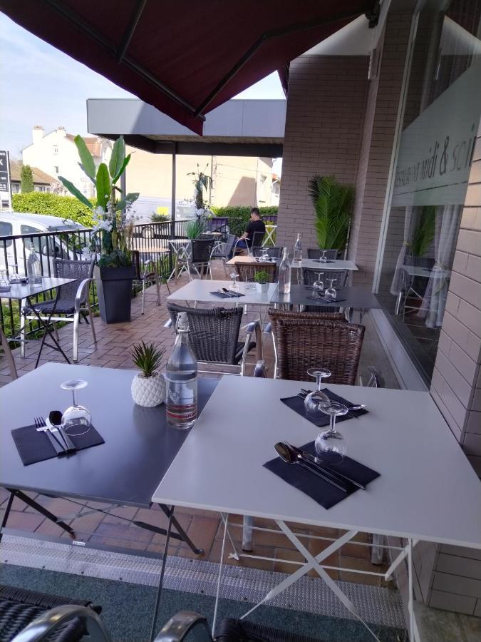 Le Relax Hotel Aurillac Exterior photo