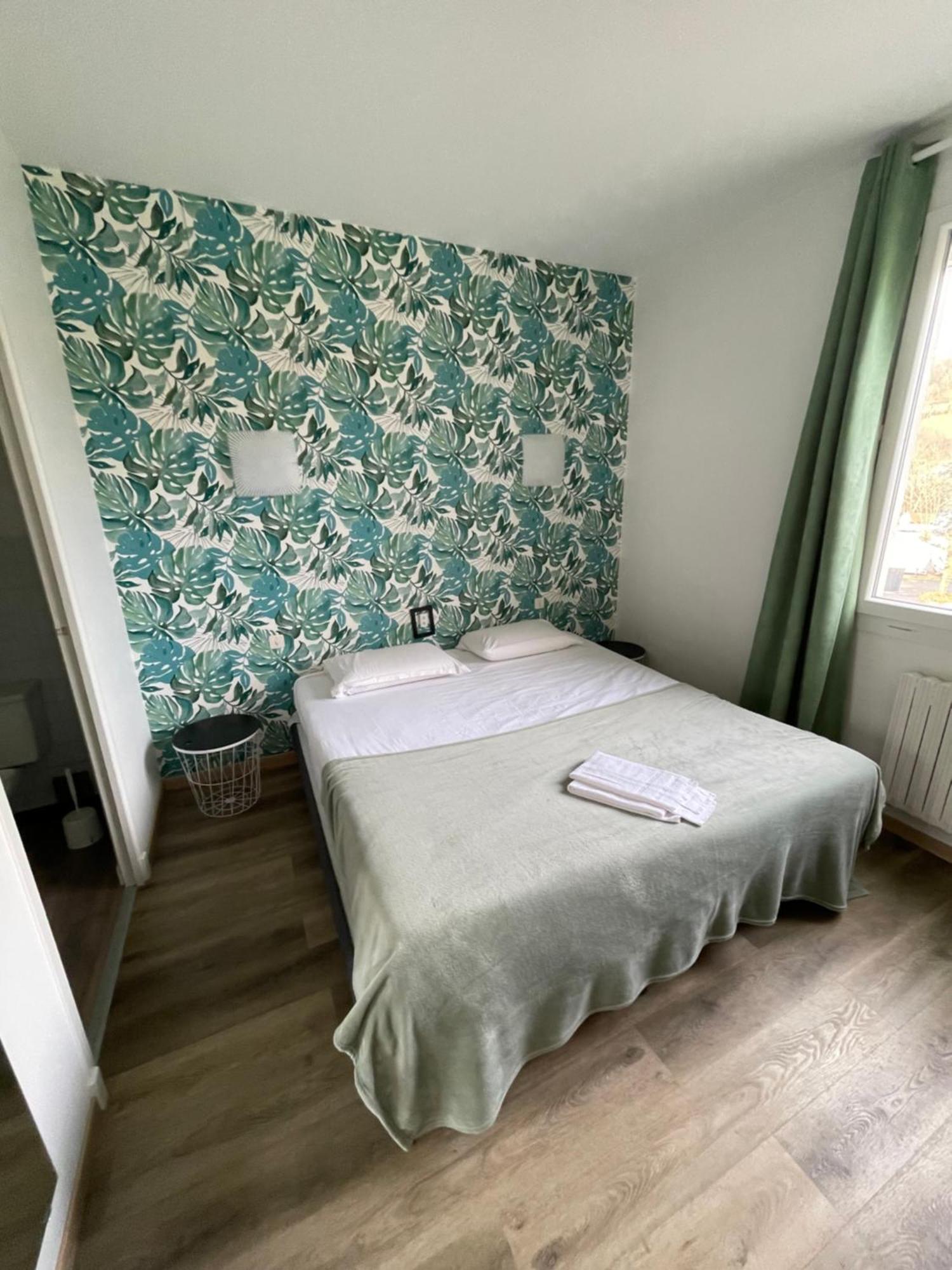 Le Relax Hotel Aurillac Exterior photo