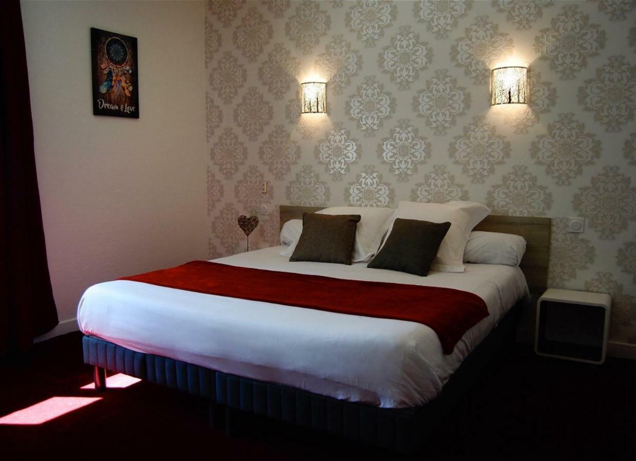 Le Relax Hotel Aurillac Exterior photo
